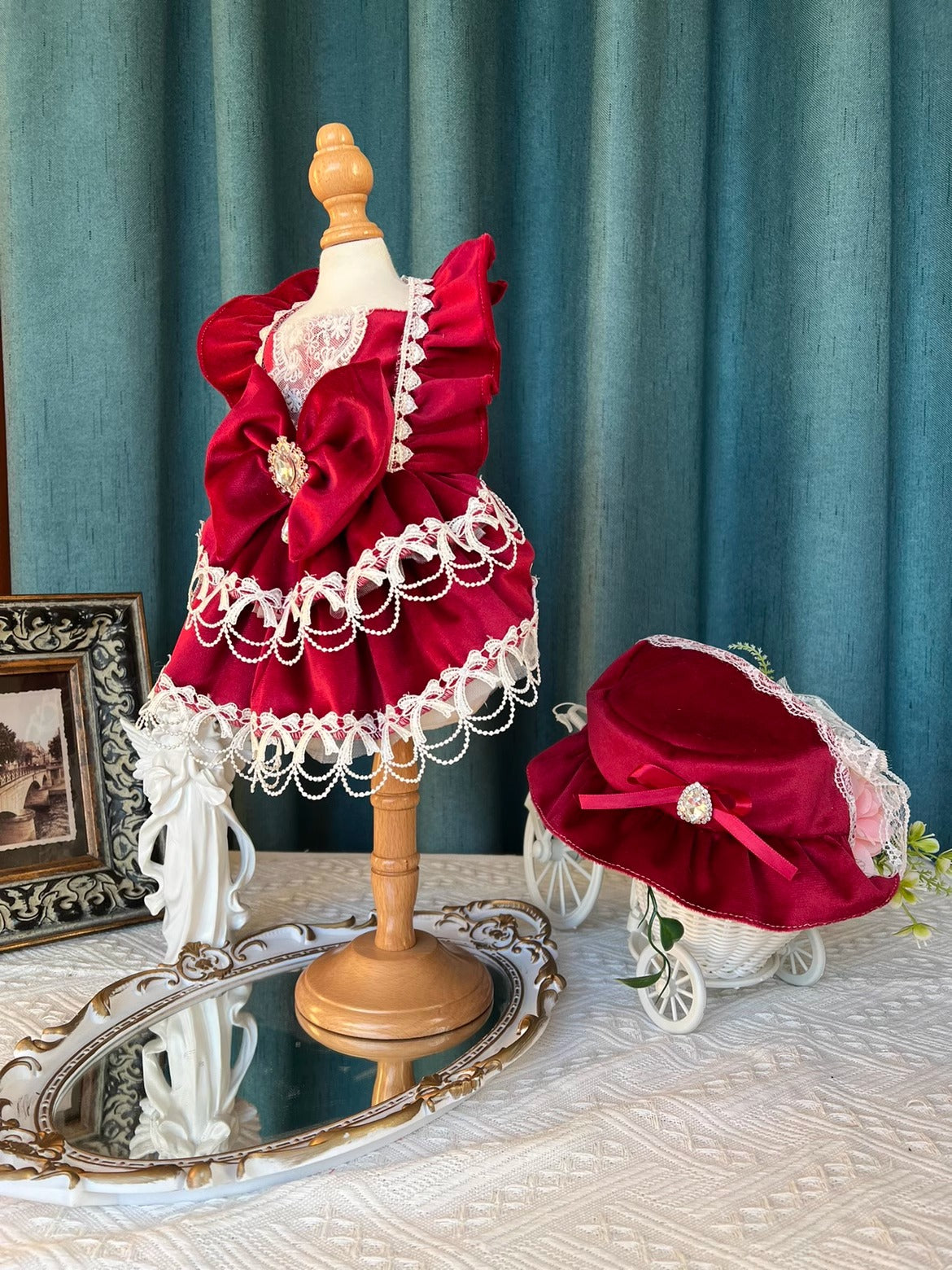 Red Queen Ribbon Lolita Lacey Dress