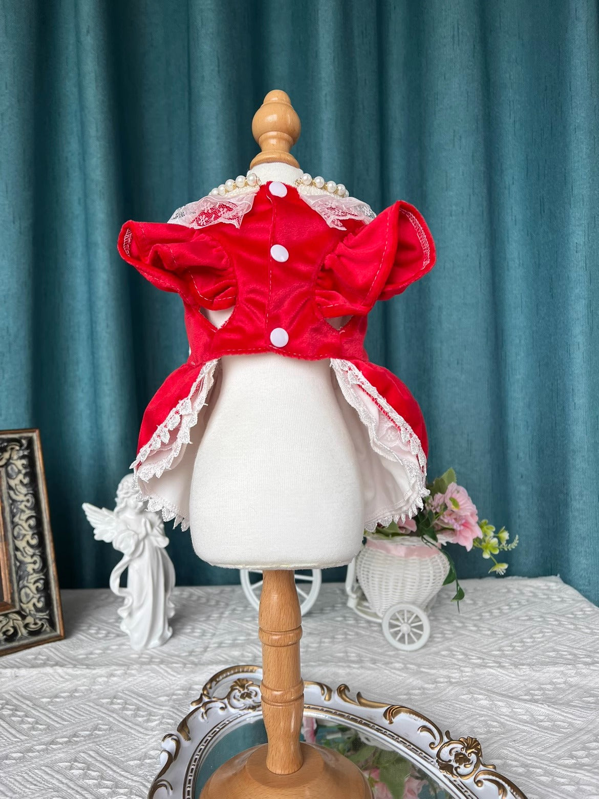 Queen Ribbon Red Lacey Lolita Dress